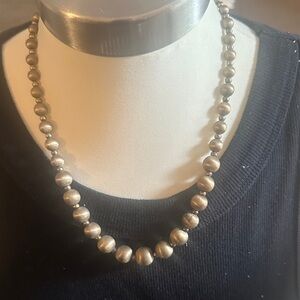 Elegant Gold Beaded Necklace